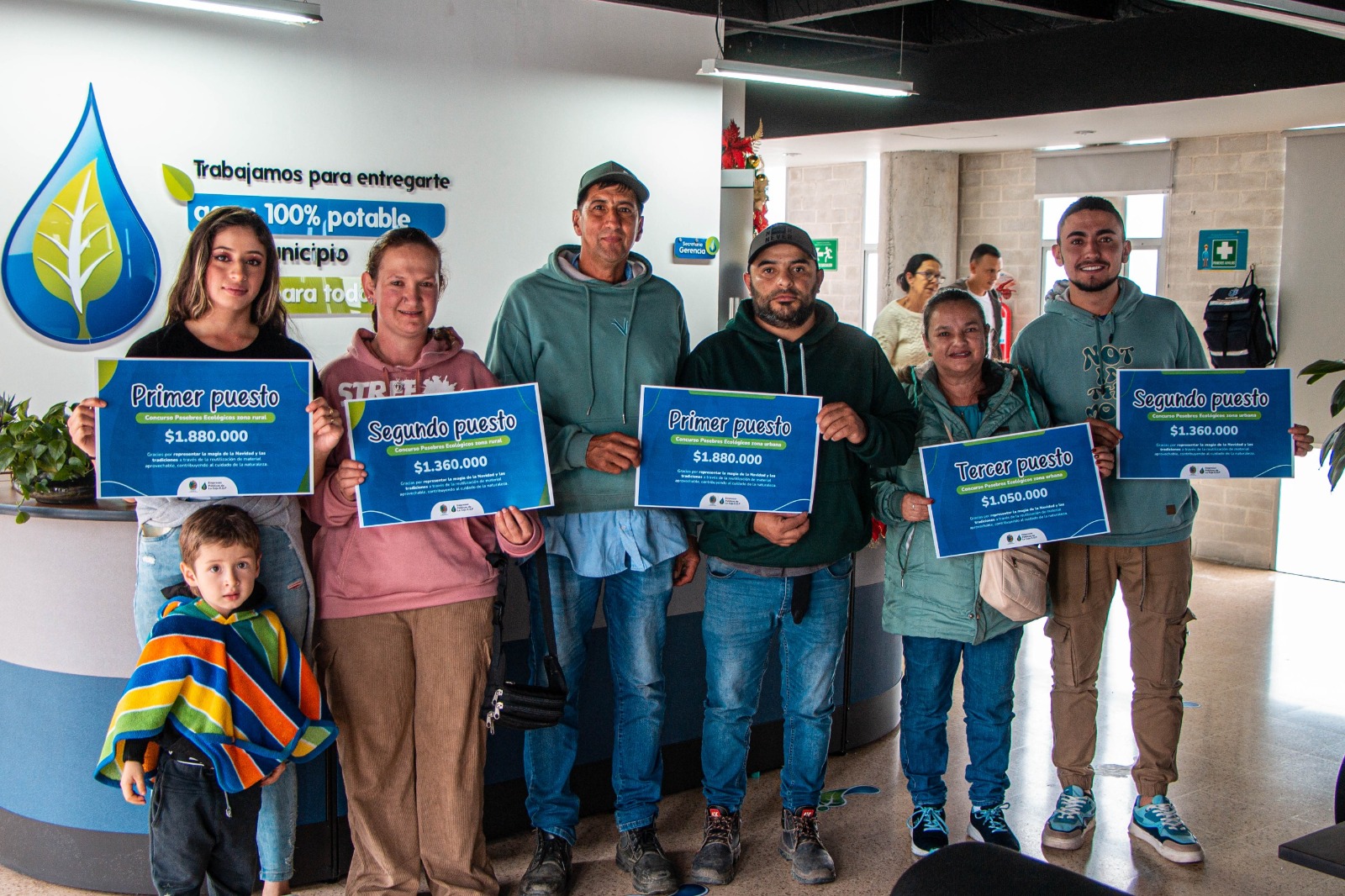 ¡Reutilizar sí paga! EEPP de La Ceja premió los mejores pesebres con materiales reciclados