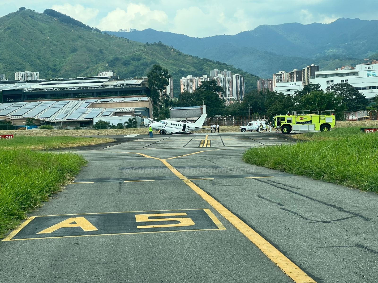 En video se registró un aterrizaje de emergencia en el aeropuerto Olaya Herrera de Medellín