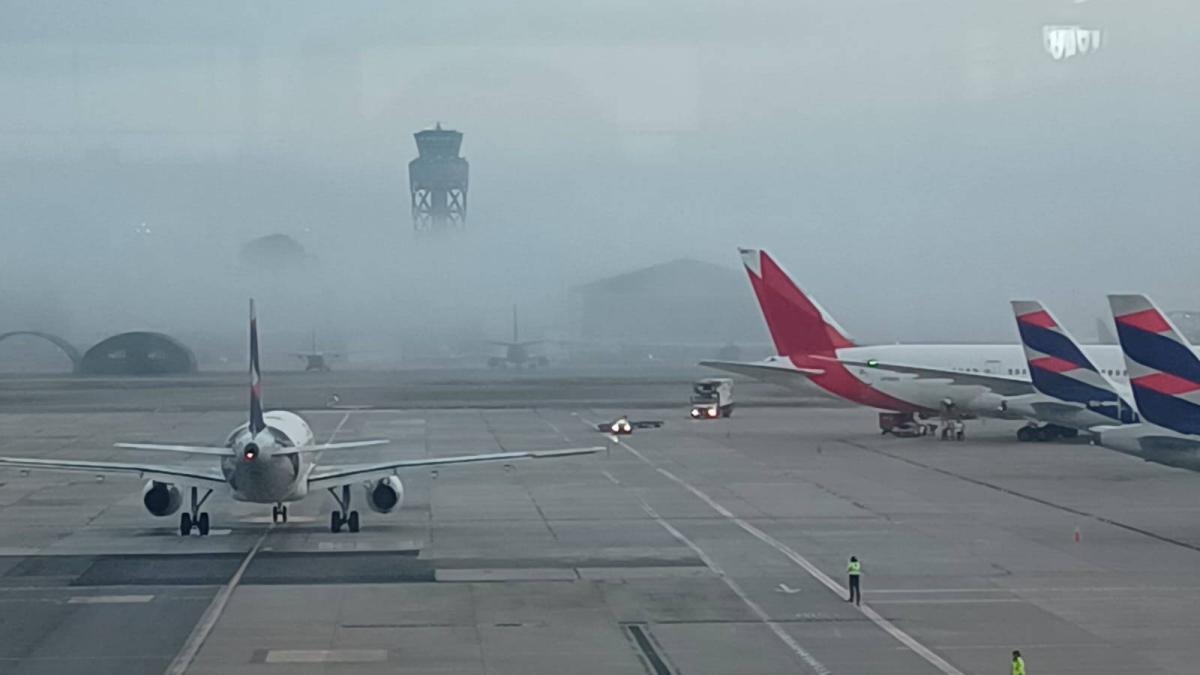 Aeropuerto de Rionegro también tiene afectaciones por la capa de niebla en Bogotá