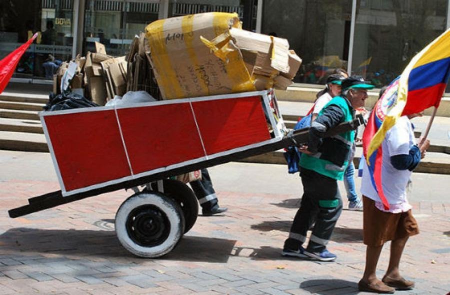 Buena noticia para los recicladores en Colombia: Gobierno garantiza exclusividad de aprovechamiento