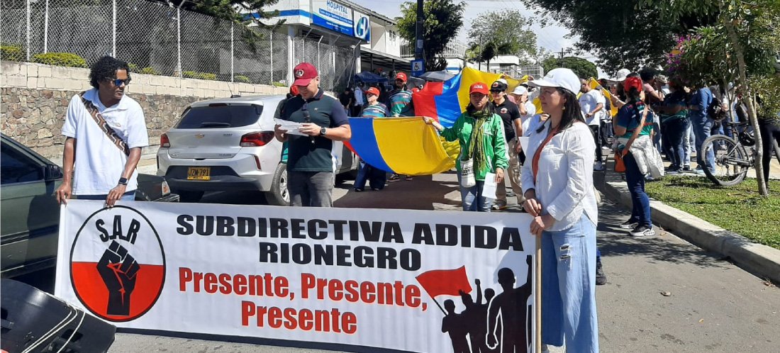 web-marcha-docentes-adida