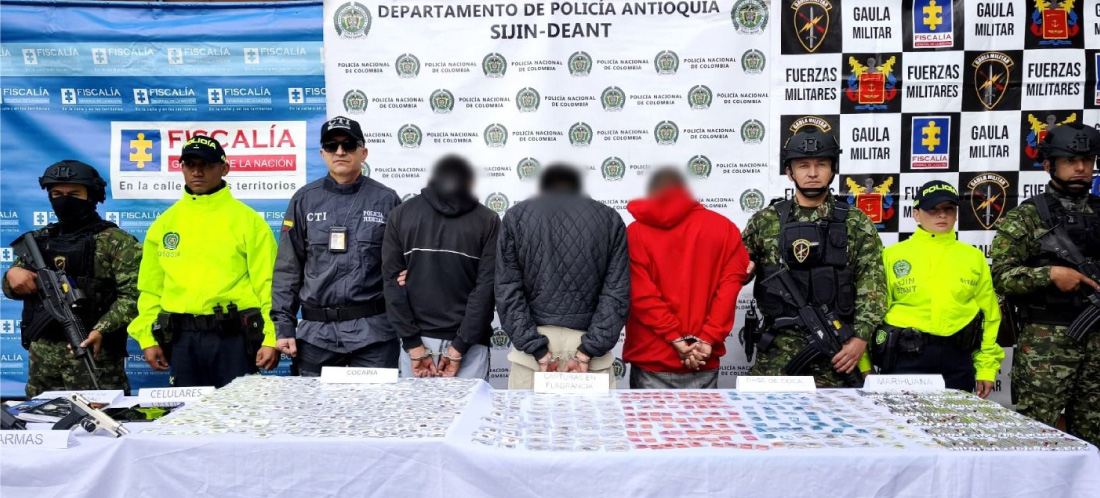 WEB-Operativo-en-Rionegro-deja-tres-capturados-e-incautación-de-armas-y-estupefacientes