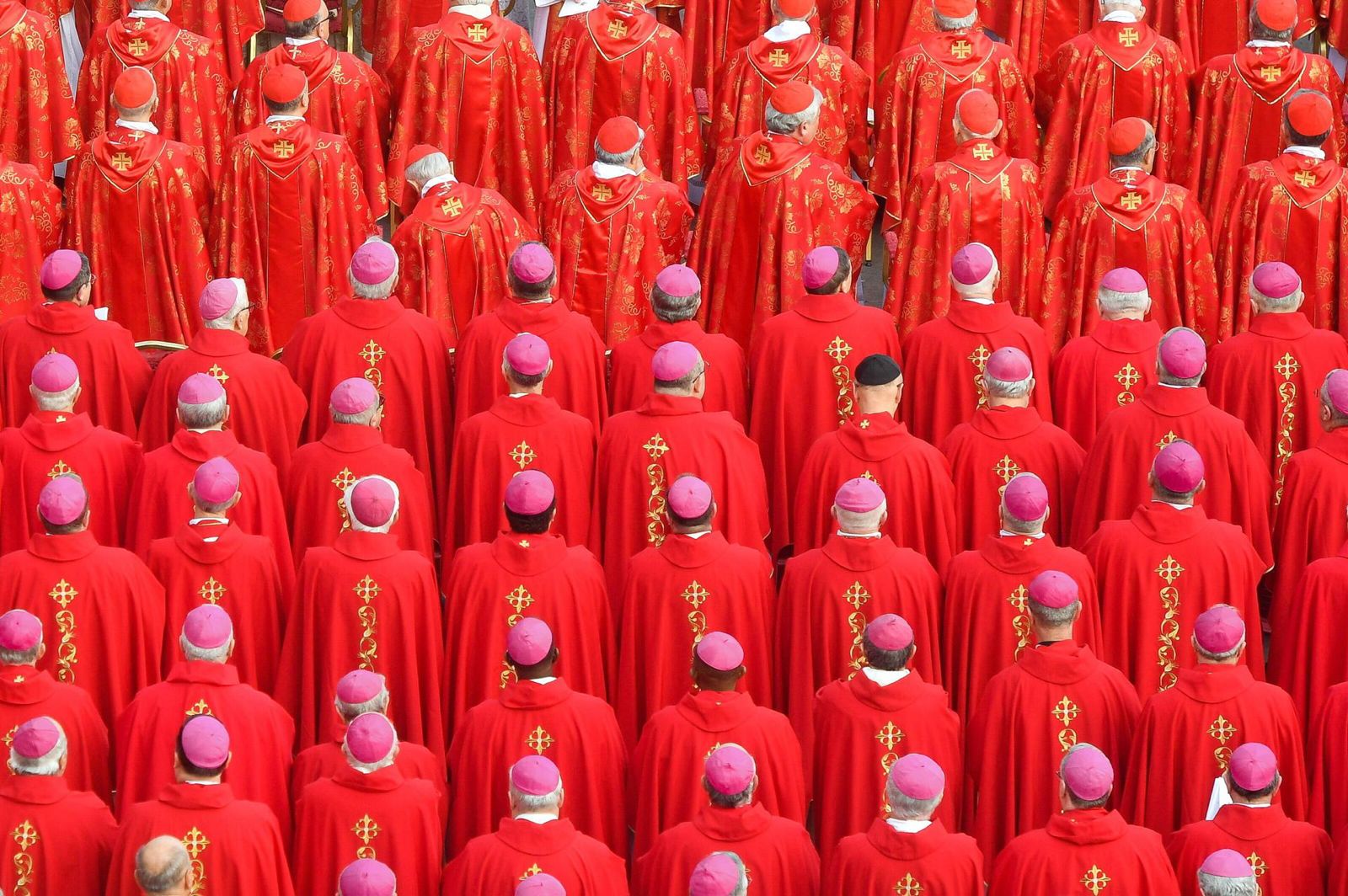 ¿Qué es un cónclave? Claves del hermético rito de elección de los papas