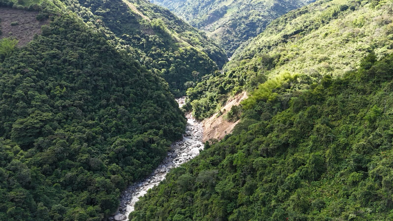 Abejorral levanta parcialmente la alerta por riesgo de represamiento en el río Buey