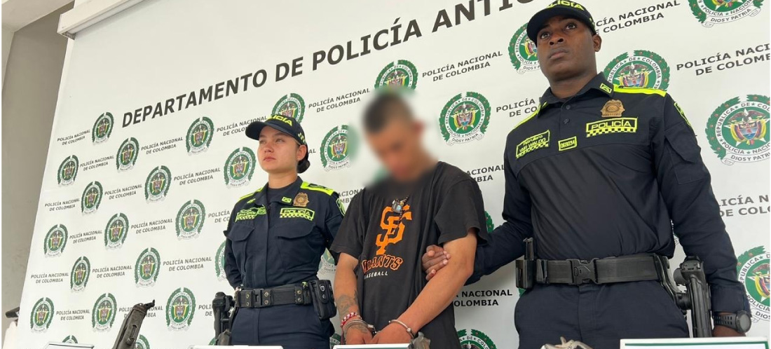En El Santuario capturaron a un presunto integrante de El Mesa y en su vivienda hallaron un arsenal