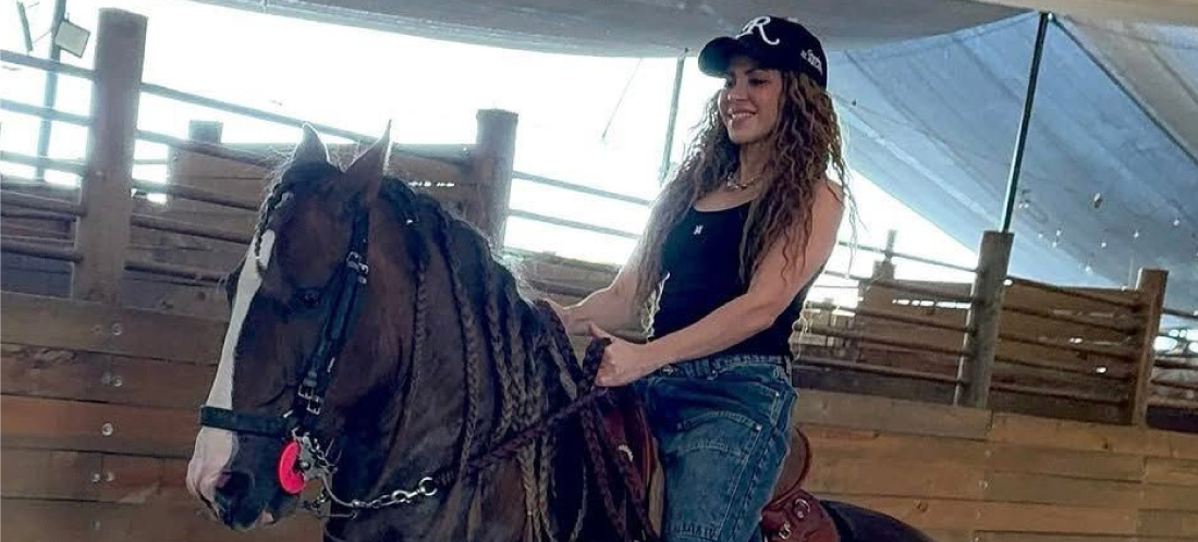 In Video: Shakira surprised riding a horse on the Maluma farm in Rionegro