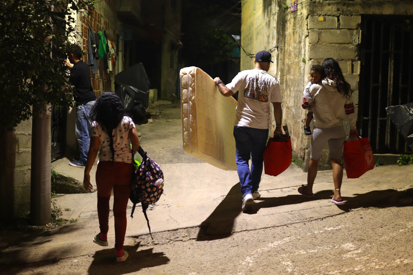 En Sabaneta, 49 personas retornaron a sus hogares luego de las emergencias. Faltan cerca de 140