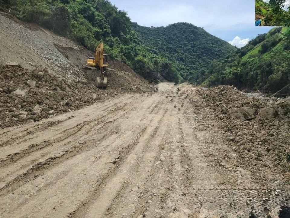 Para impedir desabastecimiento en el Suroeste, habrá paso controlado en la vía Medellín-Quibdó