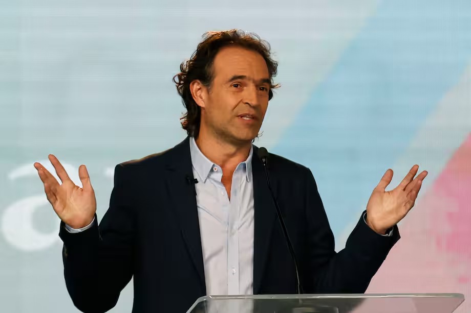 Federico Gutiérrez denunció agresiones en su contra durante actividad familiar en una universidad