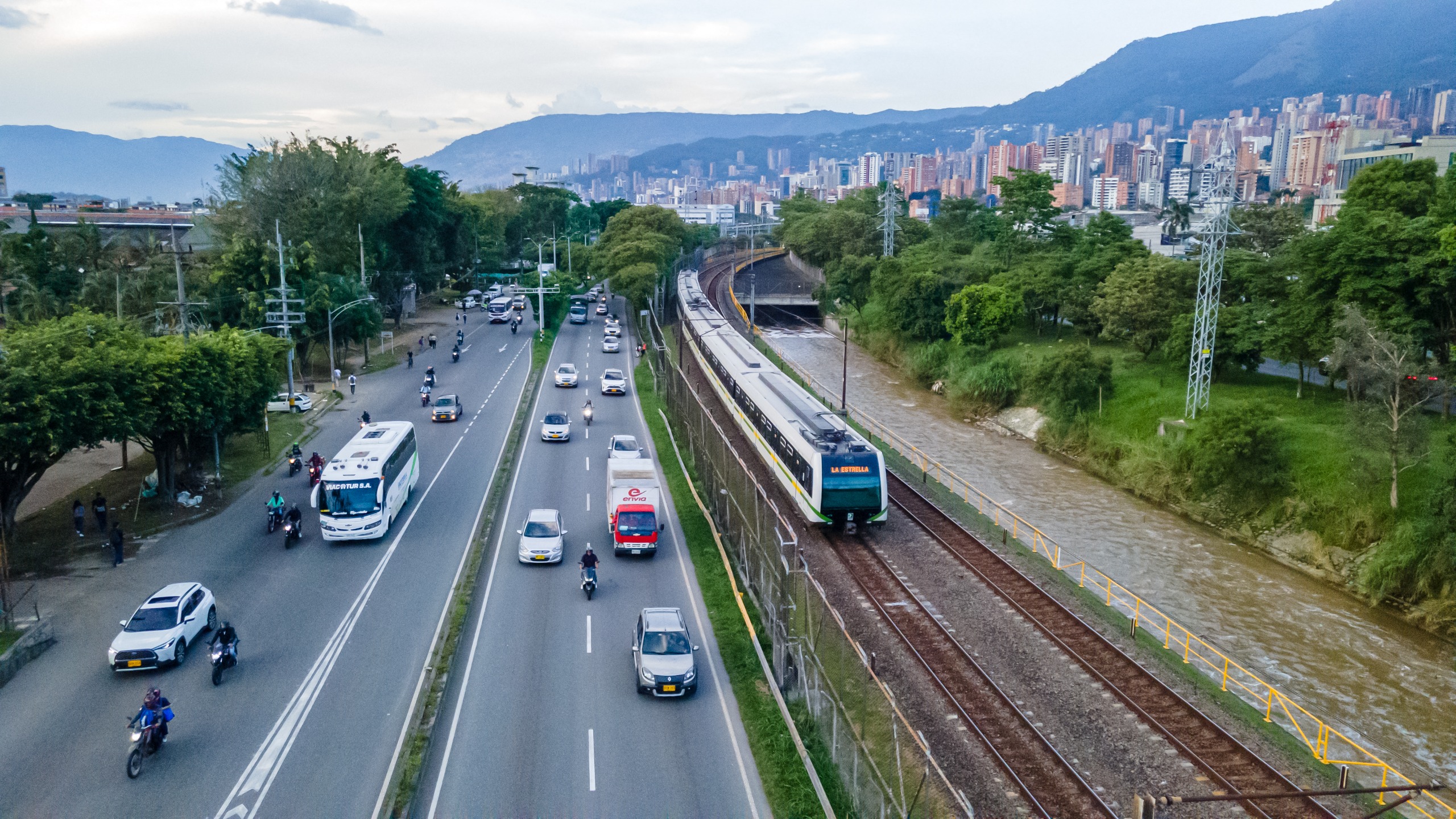 Metro de Medellín obtuvo $90 000 millones el año pasado por ingresos no tarifarios
