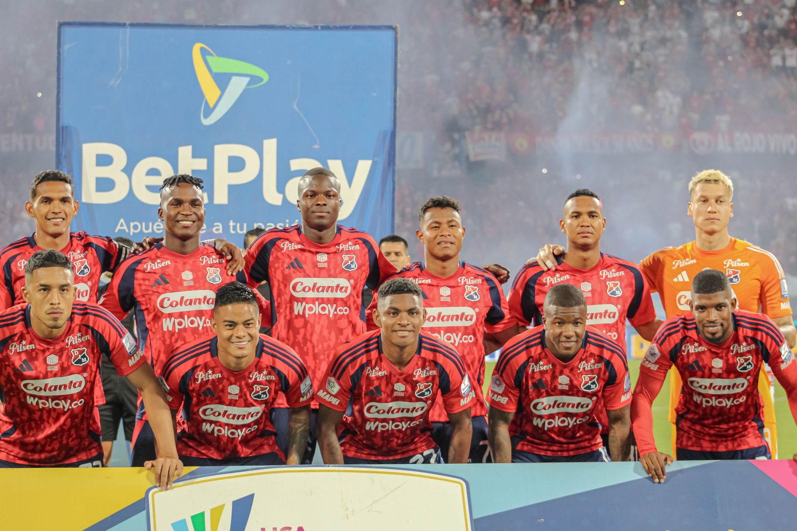 Independiente Medellín se ilusiona con la final: derrotó a Junior y es líder del grupo A