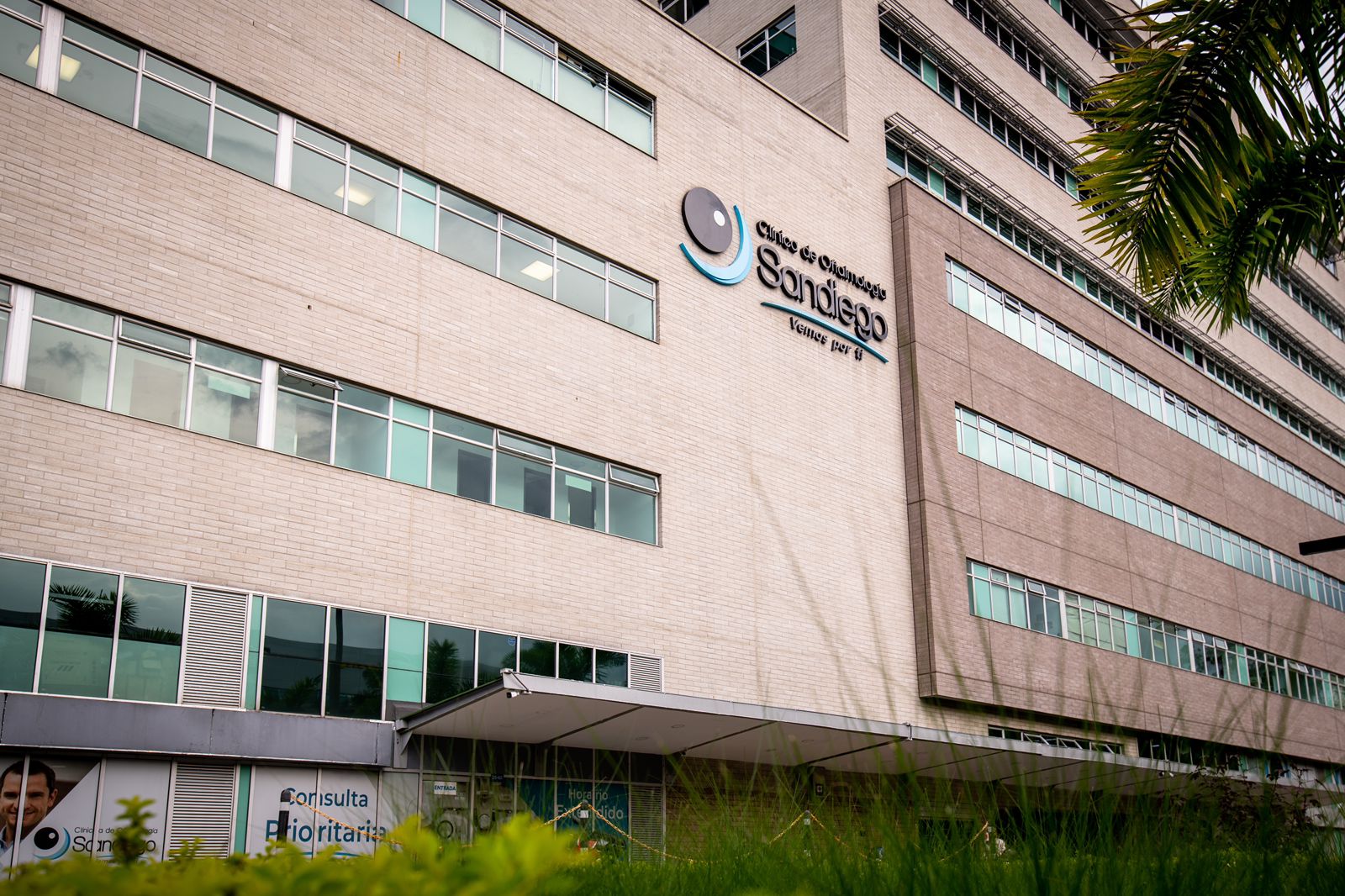 Clínica de Oftalmología Sandiego invierte $6 000 millones en tecnología de punta para mejorar la salud visual