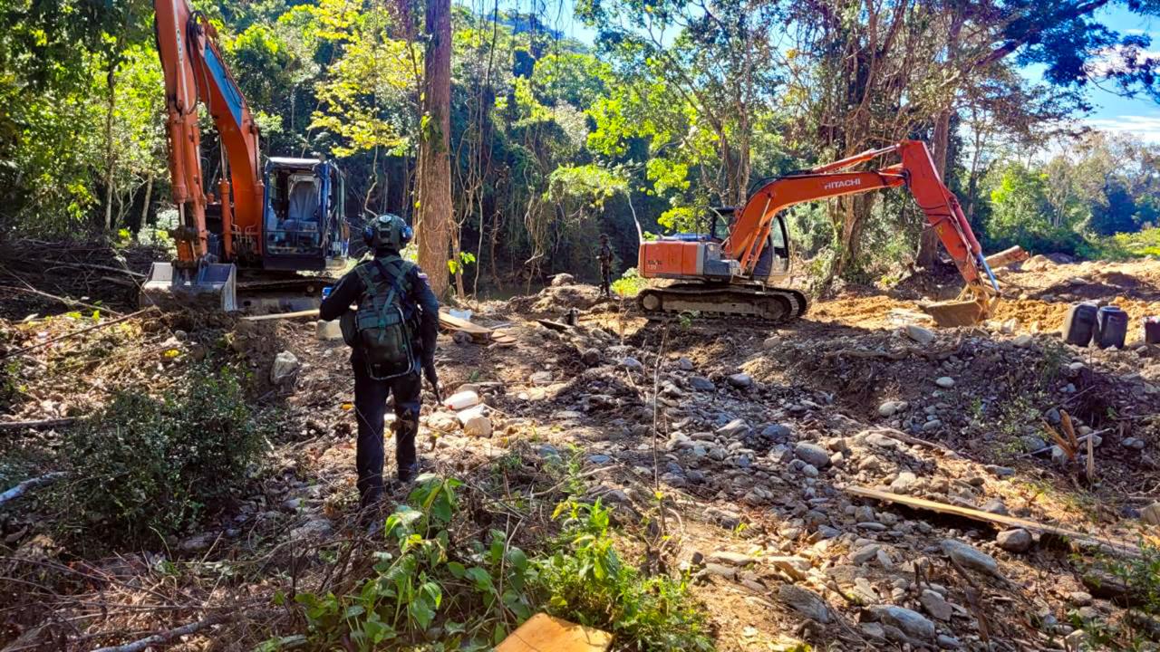 Desmantelaron centro de operaciones del Clan del Golfo dedicado a la minería ilegal en San Carlos