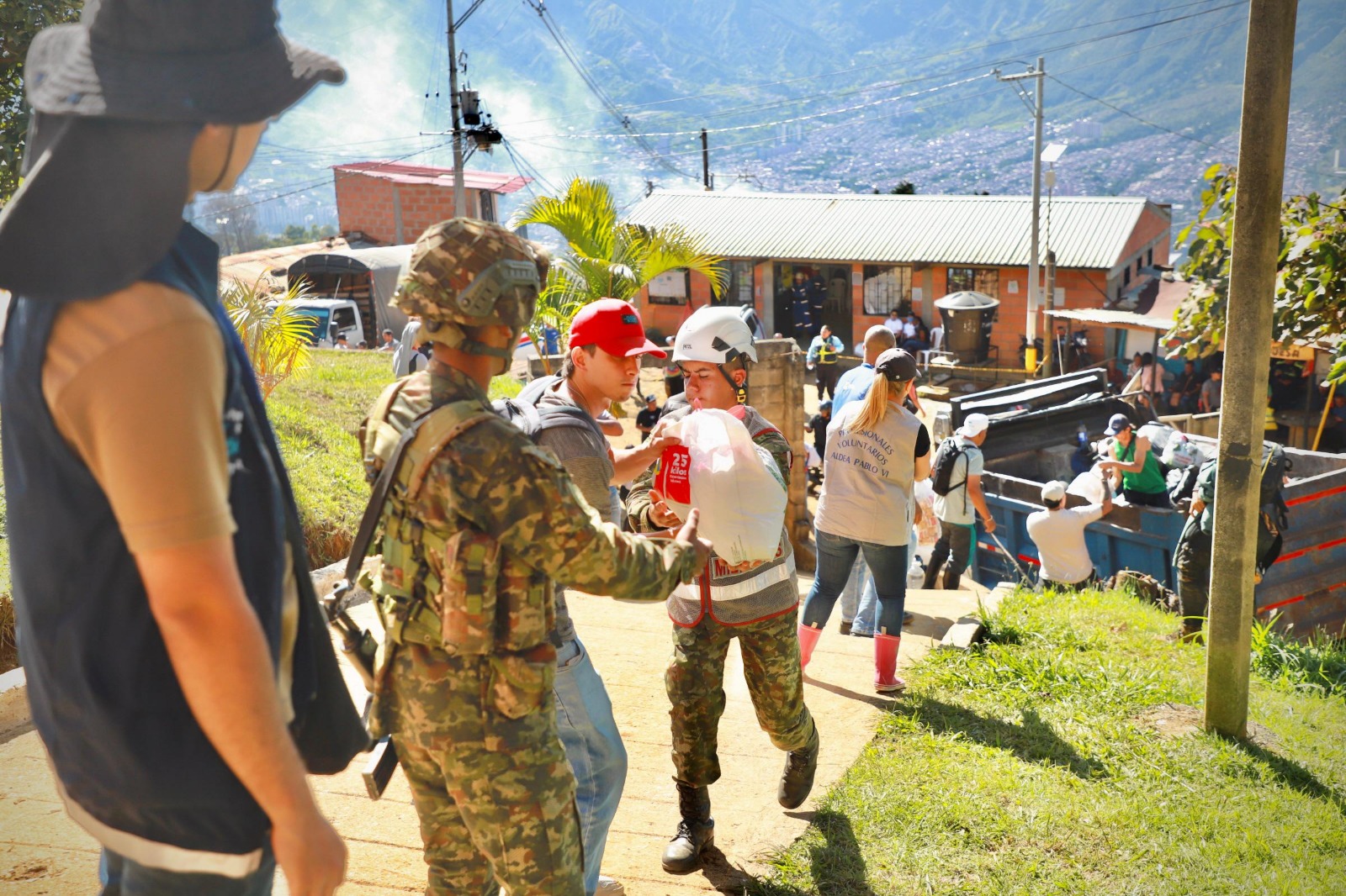 La vereda Granizal de Bello necesita ayuda: conozca cómo y dónde se reciben donaciones por la tragedia