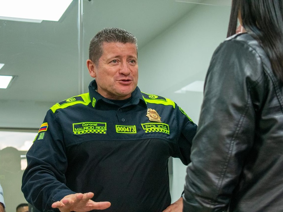 👮 ♂️🏅 ¡Reconocimiento al compromiso con la seguridadNuestro alcalde @maogrisalesg ha sido con 9