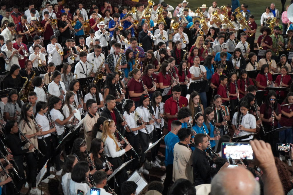 El Peñol celebra 40 años del Encuentro Departamental de Bandas Musicales