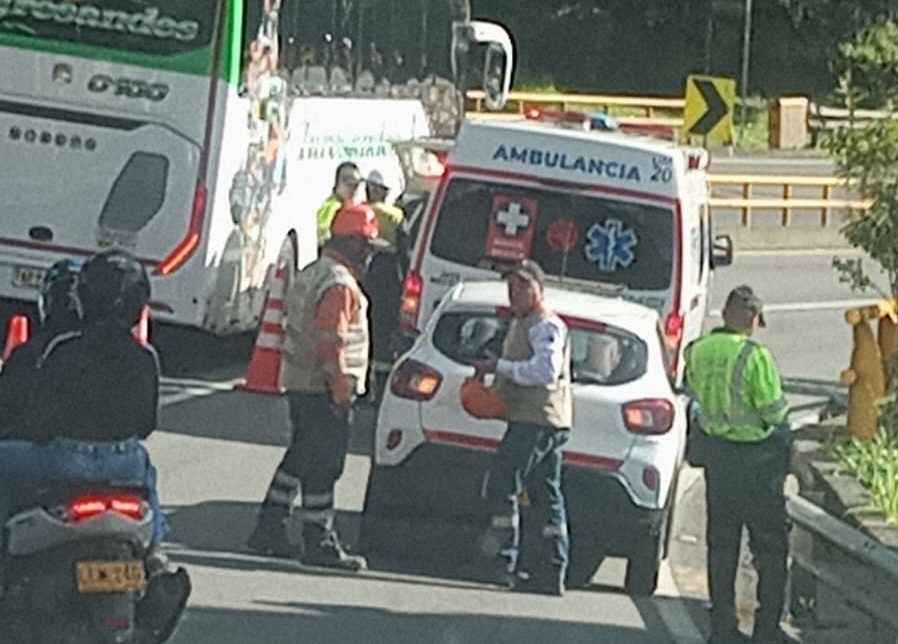 Murió motociclista en siniestro vial en la Autopista Medellín–Bogotá