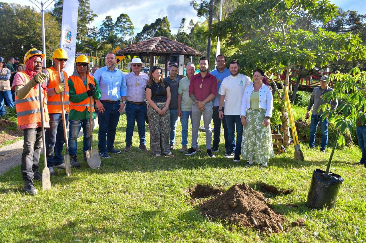 Parque lineal Bosques Urbanos: El Retiro inició la construcción de un nuevo “pulmón verde”