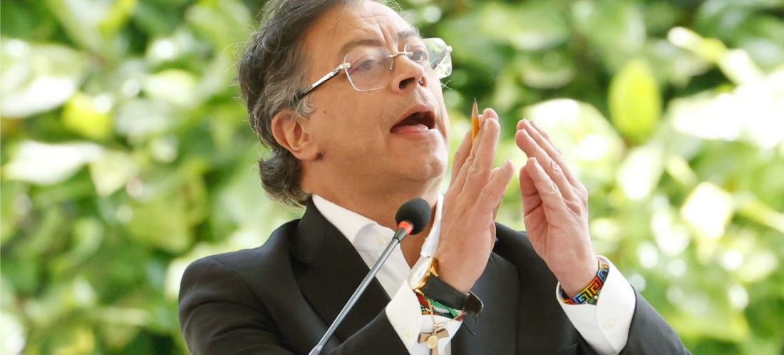 Petro responde a congresista de EE.UU.: “Si la verdad cuesta la cárcel, preso voy”