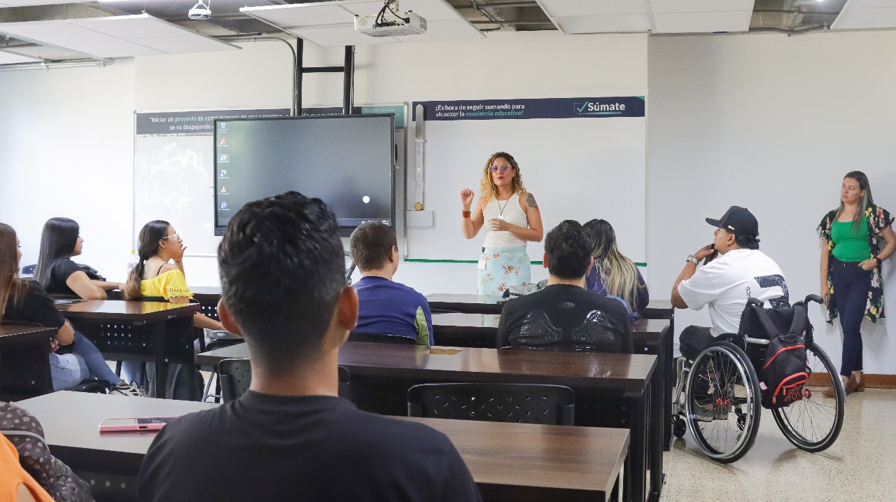 Educación e inclusión: nuevo programa abre puertas laborales a personas con discapacidad en Antioquia