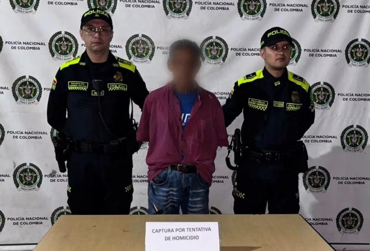 Capturaron a un hombre señalado de prenderle fuego a una mujer en Medellín