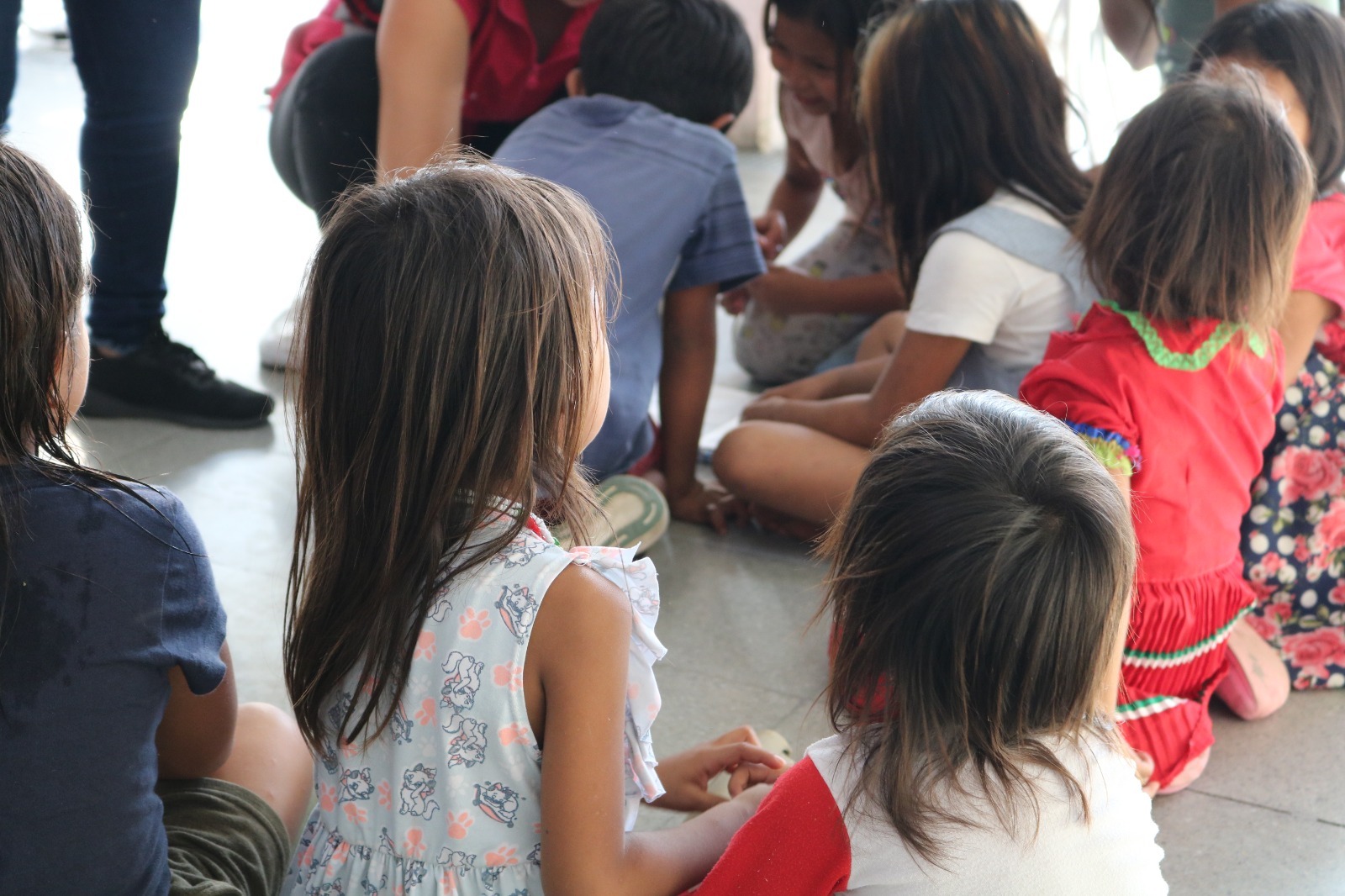 Más de 100 indígenas están en situación de mendicidad en Medellín: Alcaldía alerta por instrumentalización de menores