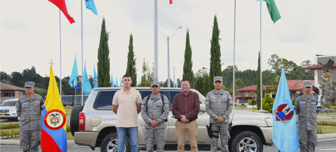 Cacom 5 entregó a San Vicente Ferrer un vehículo blindado para fortalecer la seguridad rural
