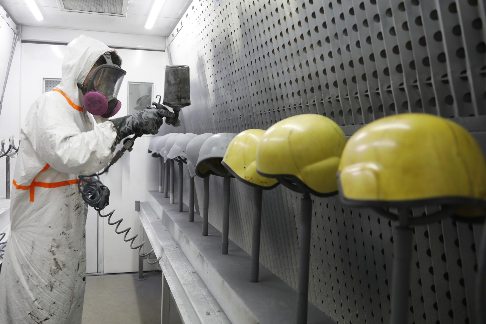 Producción industrial colombiana desacelera en agosto y mantiene saldo negativo en el año