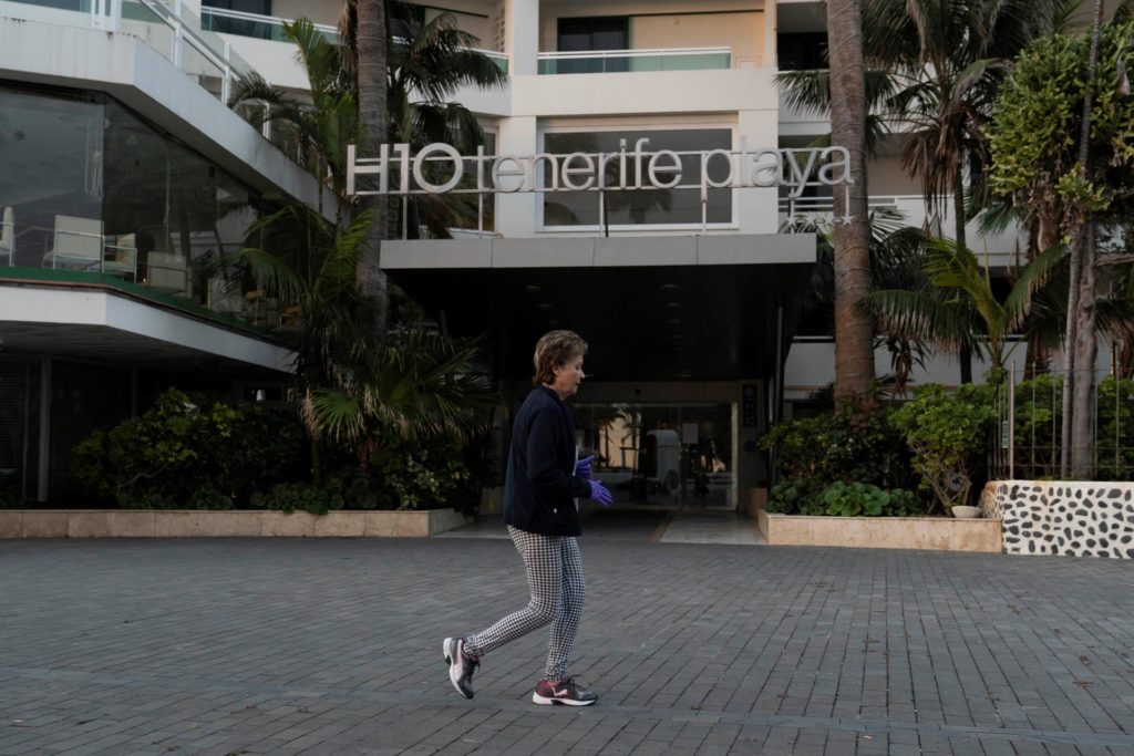 0e82c40e25a4bd7d555d009f49f59ea4ce5917e7w