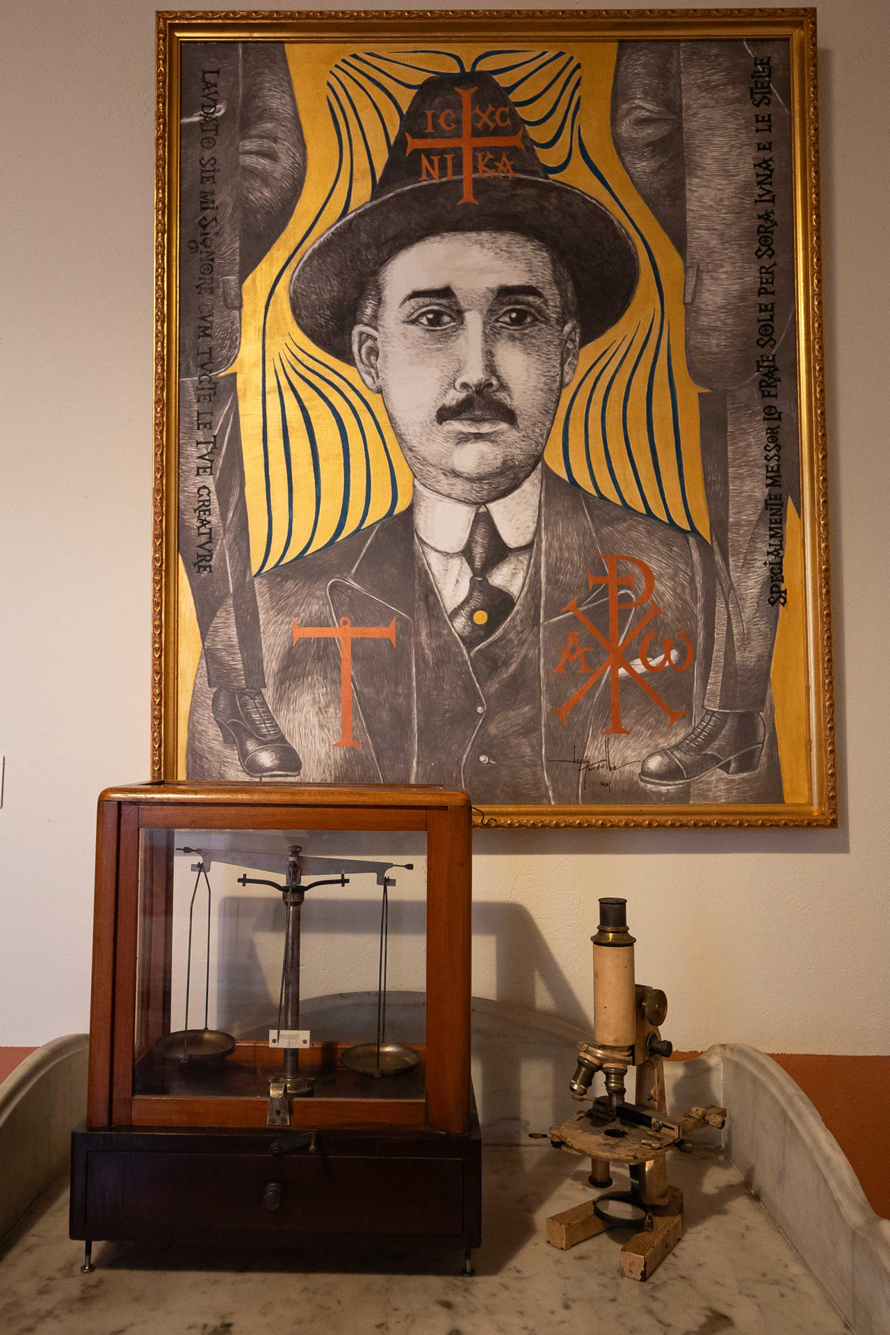 José Gregorio Hernández, el venezolano de bigote y sombrero que antes que santo fue médico