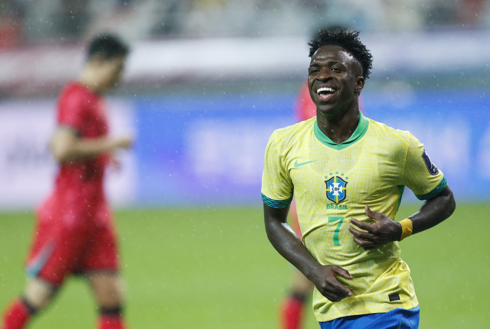 Vinícius, procesado en Brasil por “perturbar” a los vecinos con su fiesta de cumpleaños