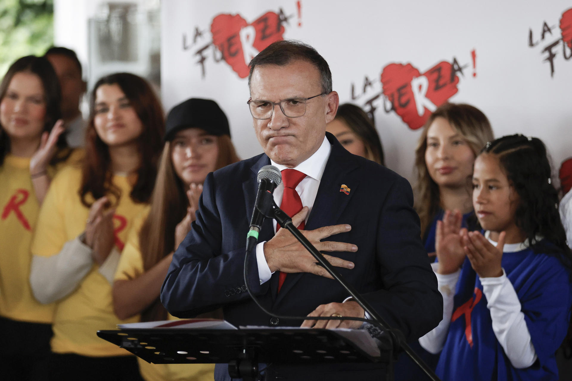 Exembajador Roy Barreras anuncia candidatura presidencial para “sanar heridas” de Colombia