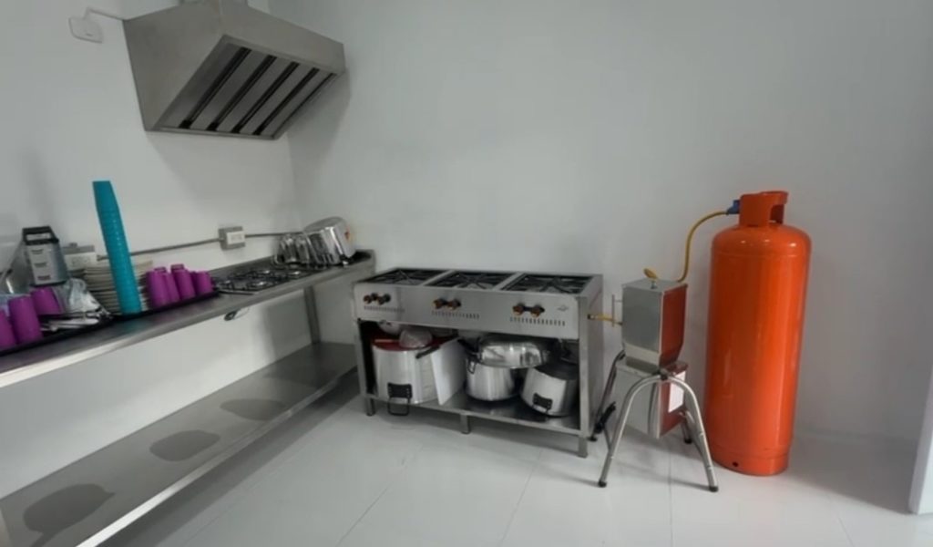 46f9e25d fe13 4a08 84bd f85b705b4f73