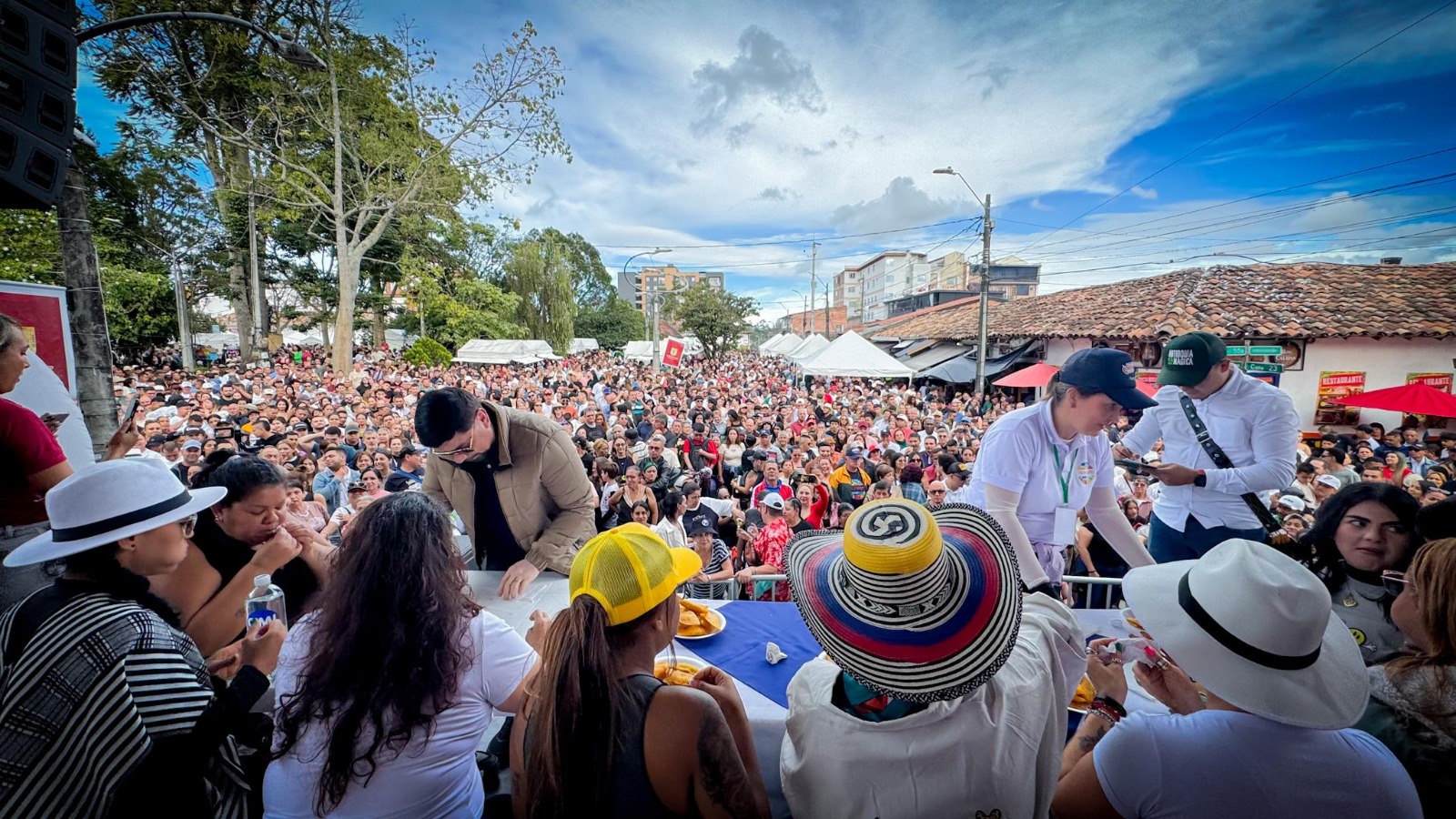 Las Fiestas de la Empanada, el Dulce y el Postre dejaron más de $2 322 millones en derrama económica para Rionegro