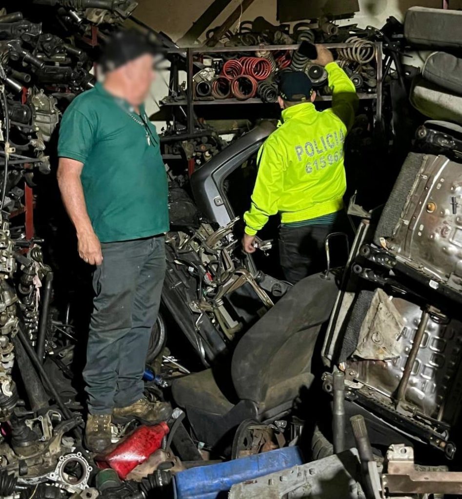 WhatsApp Image 2025 10 20 at 2.33.11 PM