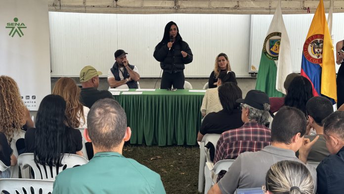 Ciudadela Agrotecnológica de Marinilla gradúa a 65 personas en pilotaje de drones, bioinsumos y cultivo de hongos comestibles