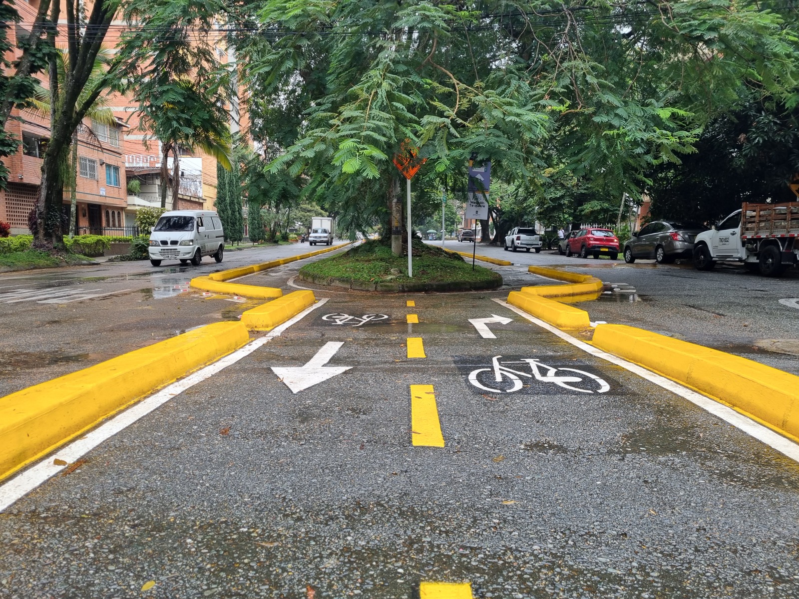 Medellín avanza en la modernización de su red de ciclorrutas con millonaria inversión