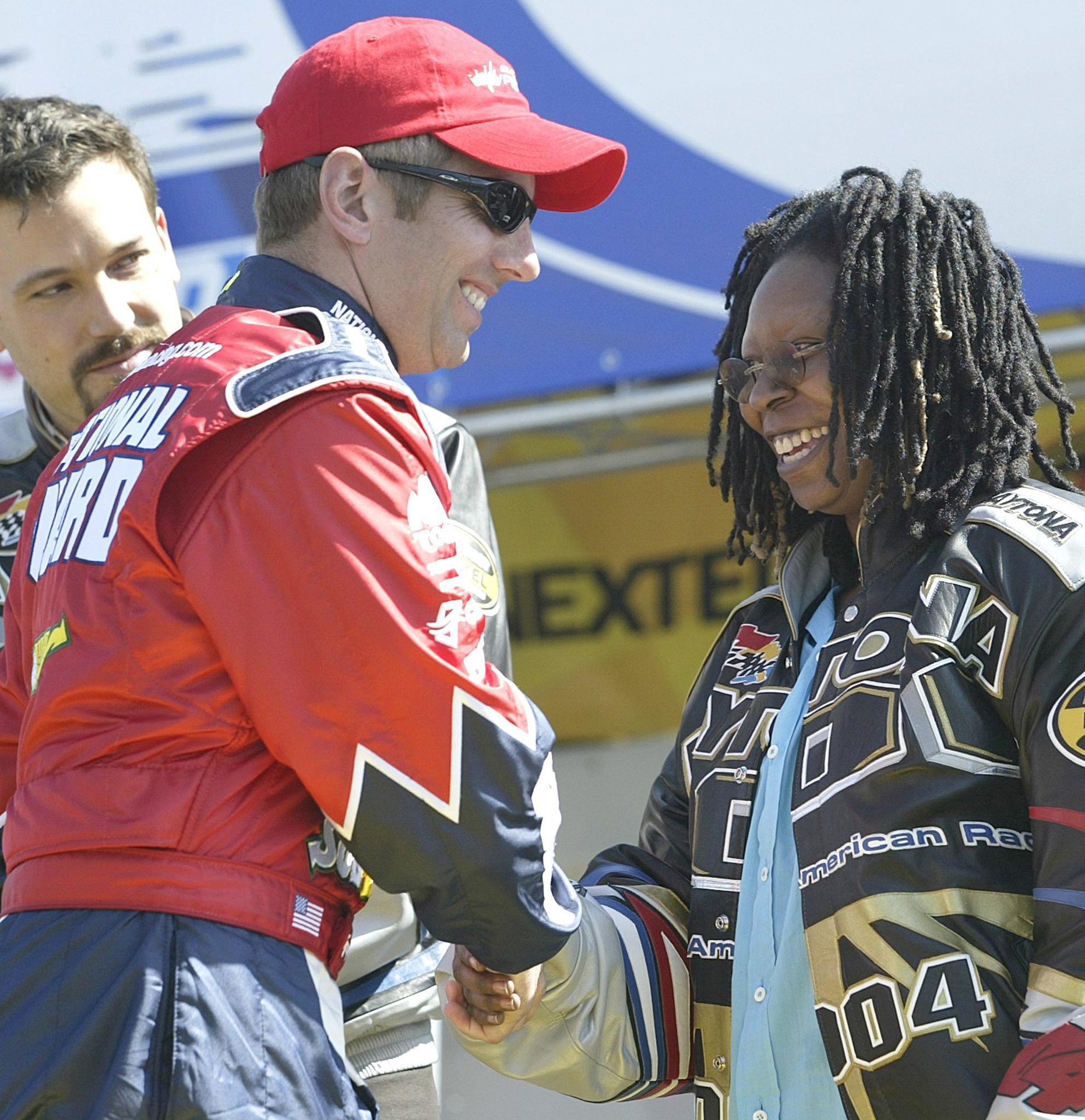 Greg Biffle, leyenda de la NASCAR, falleció junto a su familia en accidente aéreo en Carolina del Norte