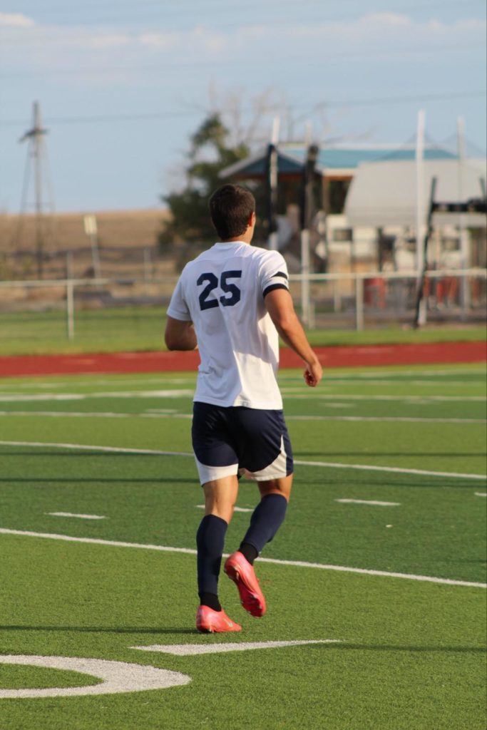 40018199 75b5 4013 995a 4a8996ecec6b