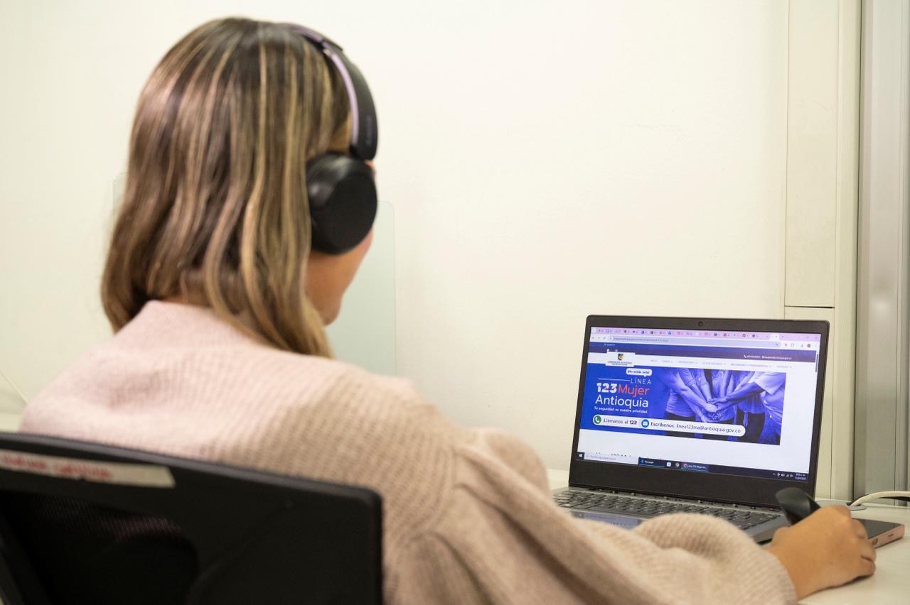 Gobernación de Antioquia mantiene activos los mecanismos de atención y protección para las mujeres durante las fiestas decembrinas