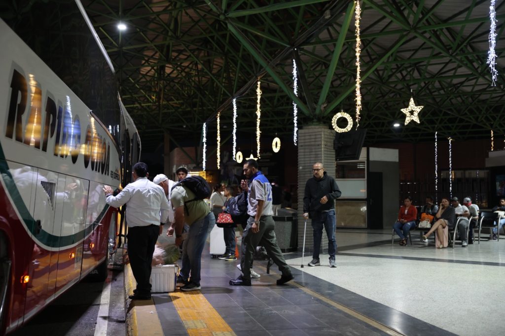 5dab0e00 1837 4b5c bbe7 29b4a33239f8