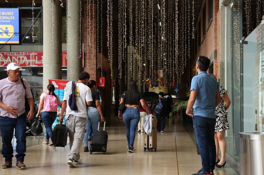 90dff28e da21 4f66 a6dd 5f10ae402252