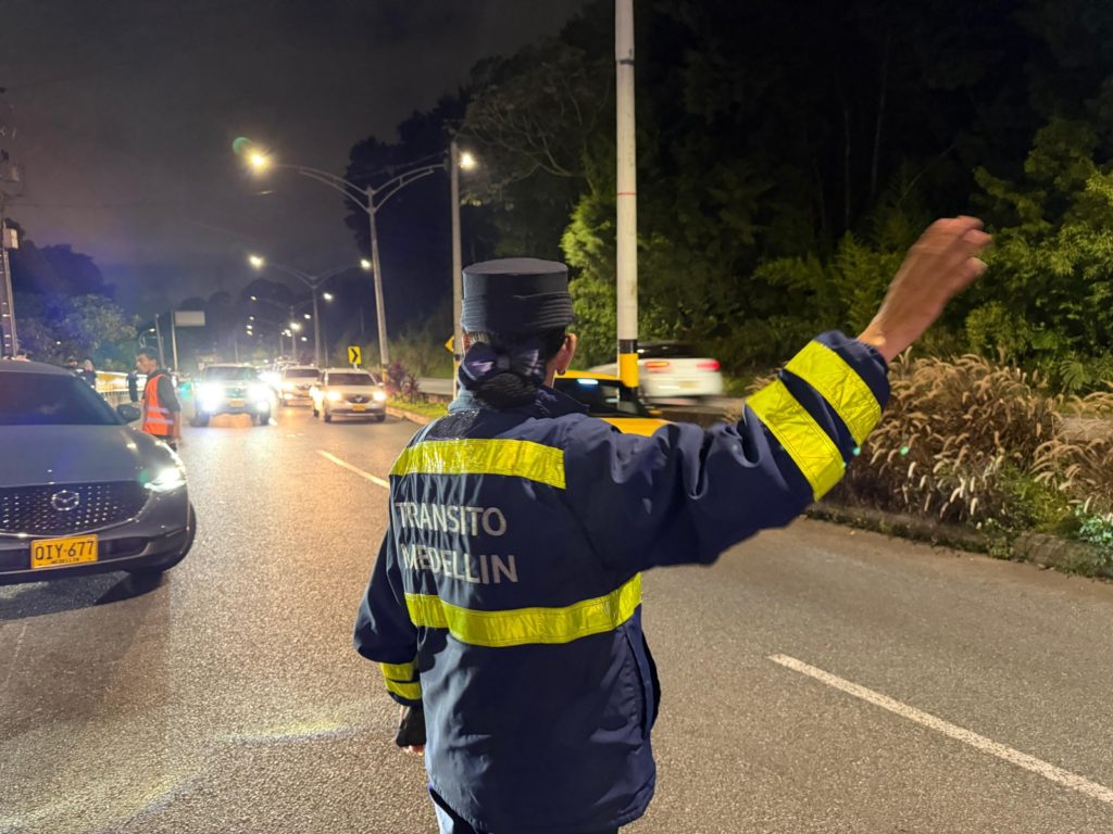 WhatsApp Image 2025 12 01 at 11.57.25