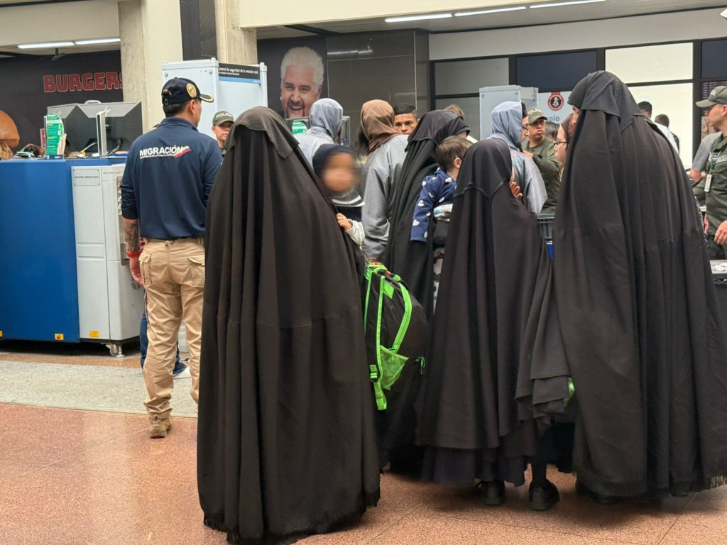 WhatsApp Image 2025 12 01 at 6.37.08 PM