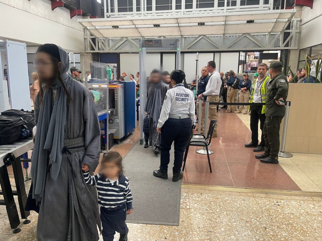 WhatsApp Image 2025 12 01 at 6.37.09 PM