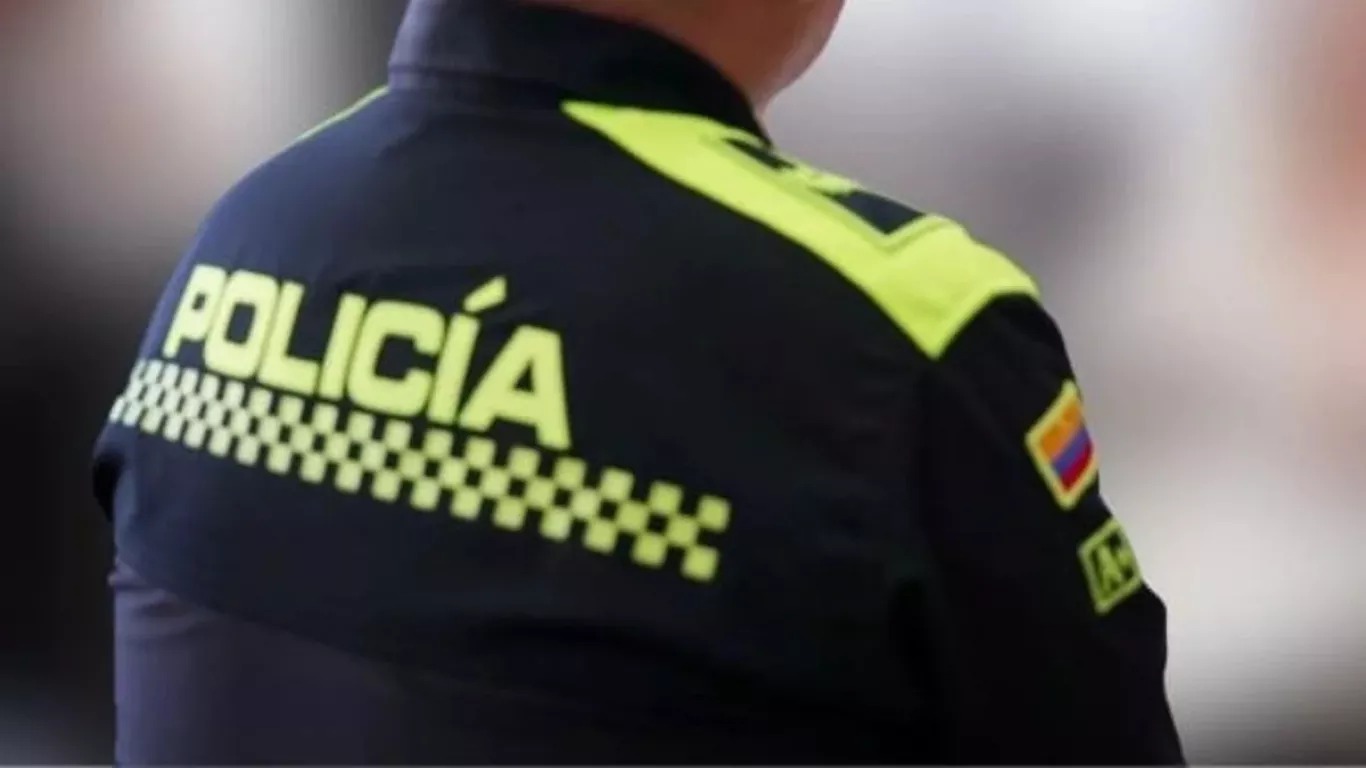 Condenaron a 10 años de cárcel a expatrullero que abusó de otra policía en una estación del Metro, en Medellín