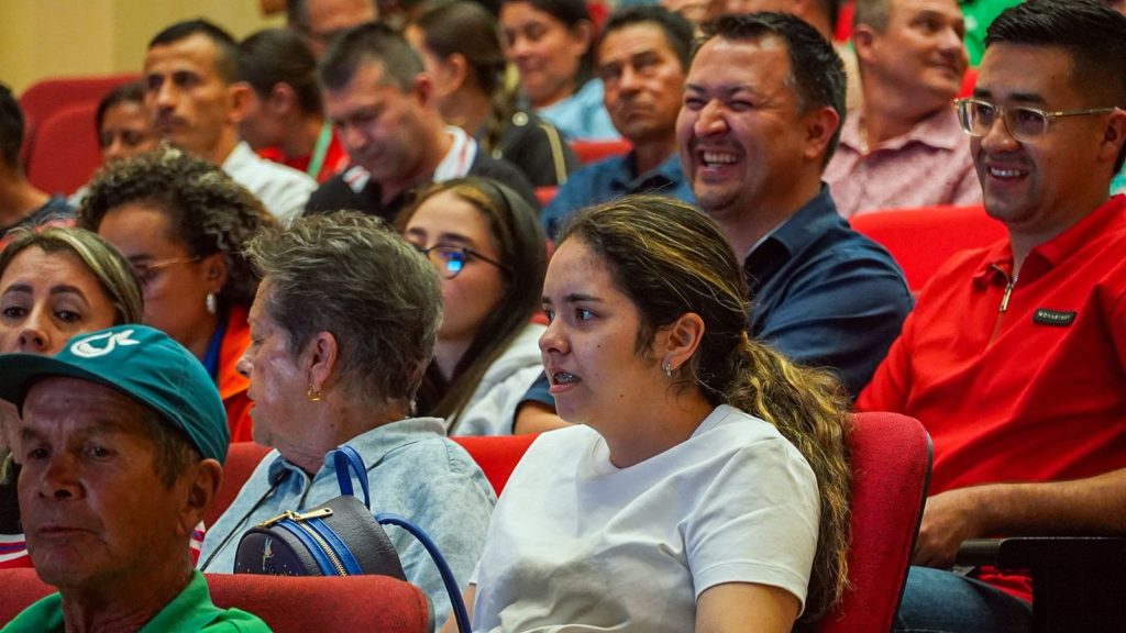 WhatsApp Image 2025 12 13 at 09.31.53