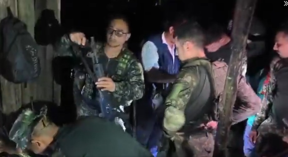 Comisión humanitaria logró la libertad de 18 militares en Chocó, denunciarán penalmente a los secuestradores