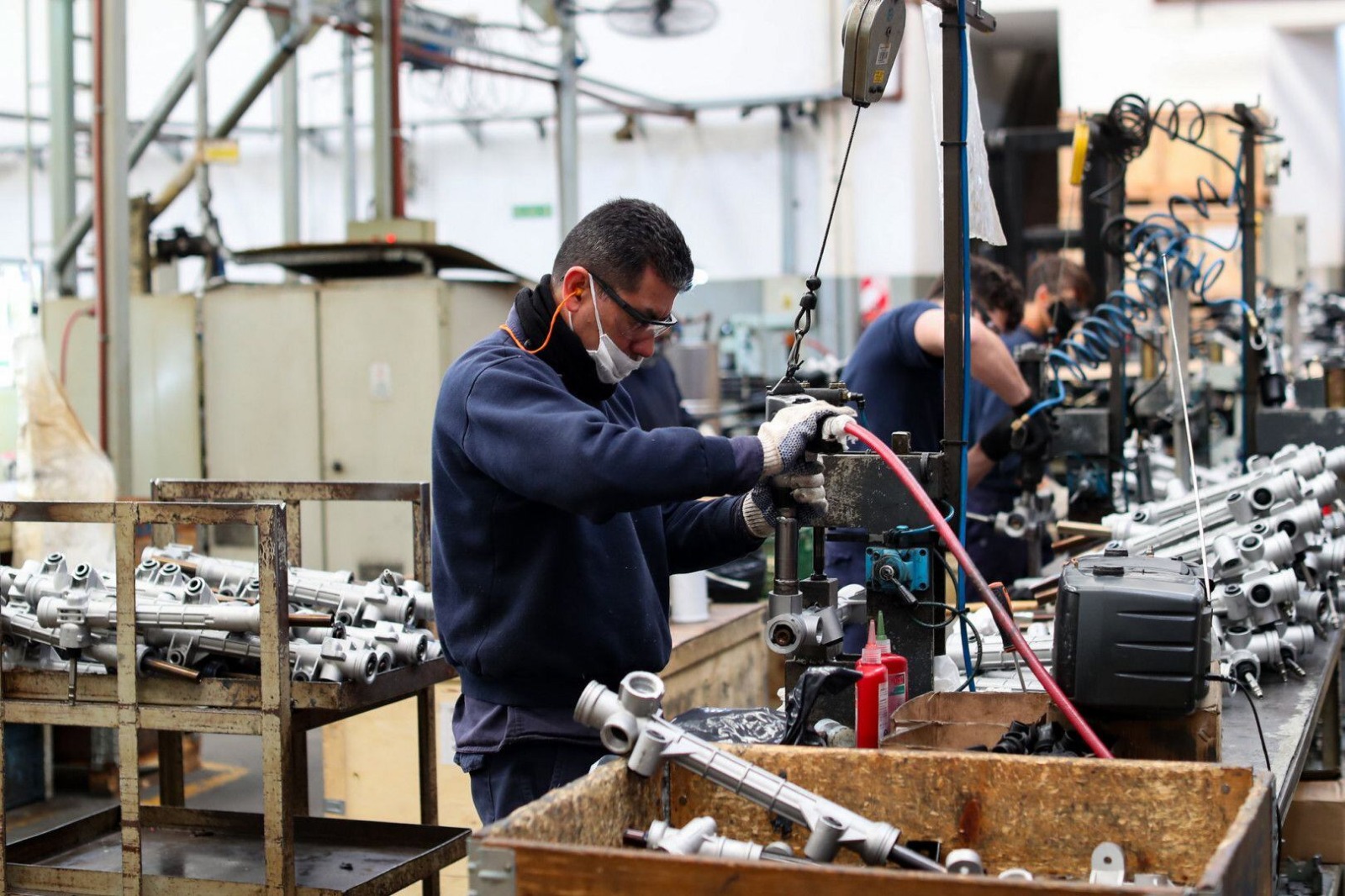 Expectativa en Colombia por anuncio del aumento del salario mínimo para 2026. ¿En cuánto quedaría?