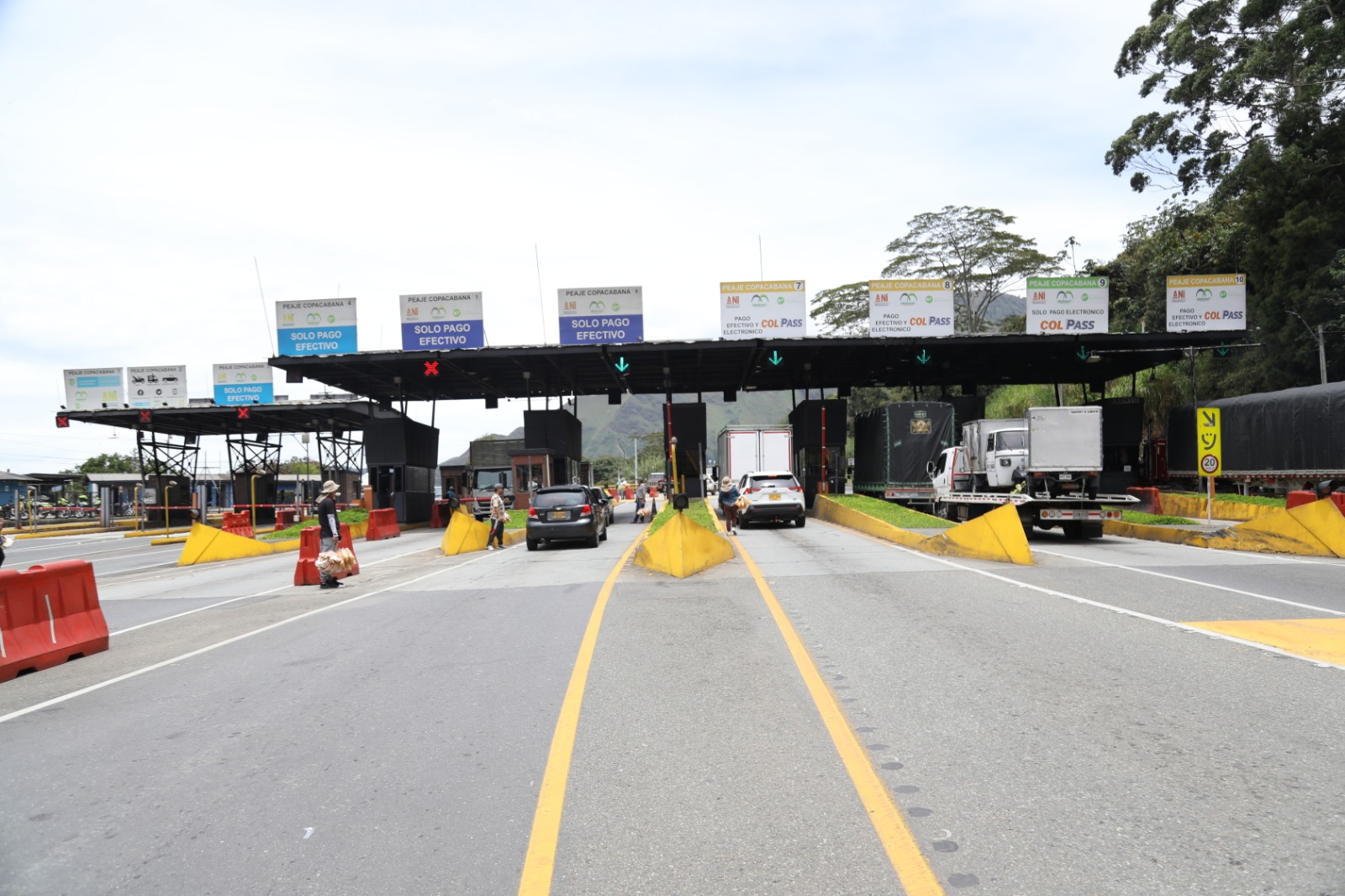 Rigen desde el 1 de enero las nuevas tarifas de los peajes Copacabana y Palmas – El Retiro